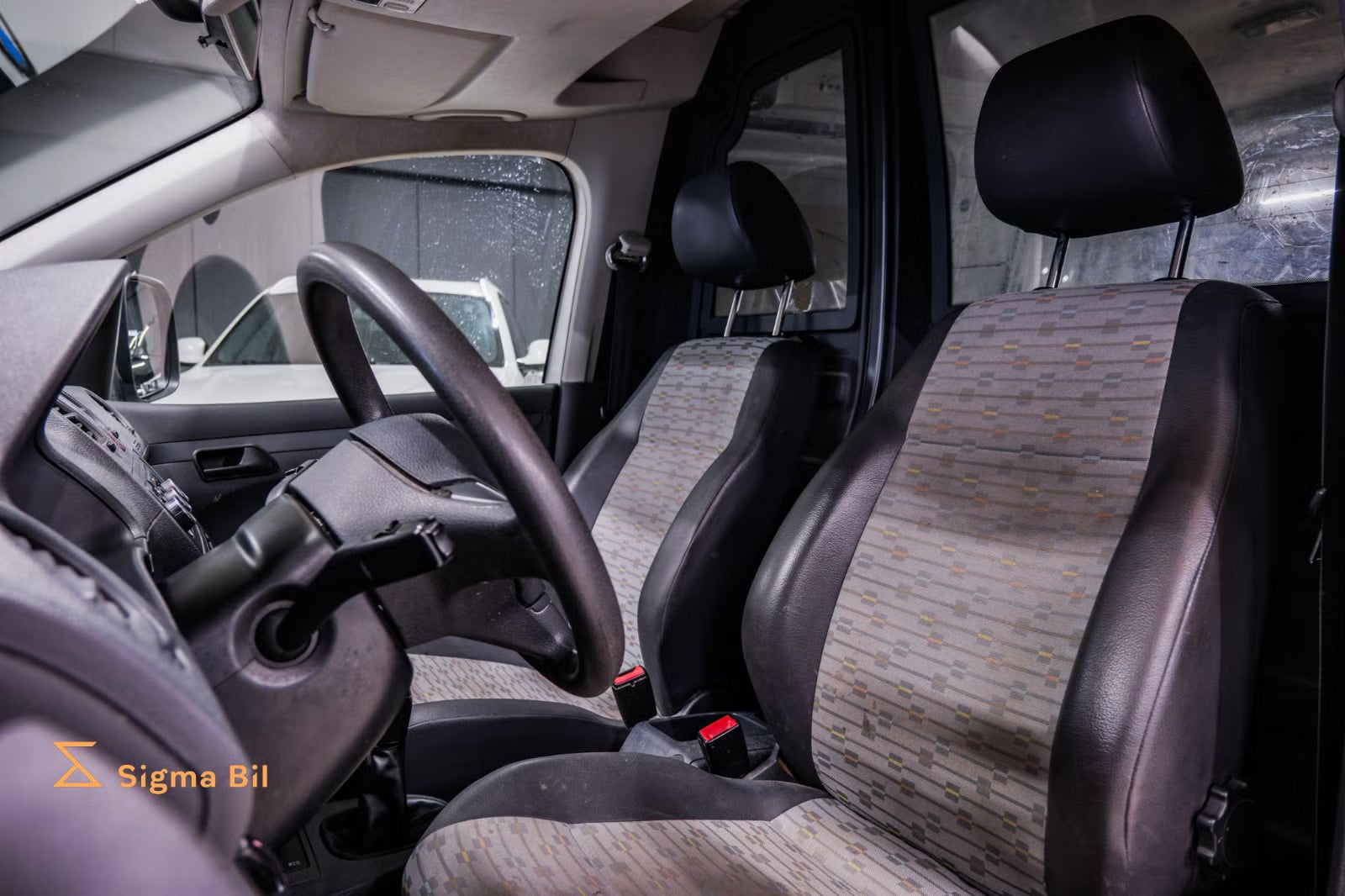 Volkswagen Caddy 1.6 TDI 102HK